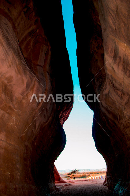 جمال التكوينات الصخرية الطبيعية في العلا بالمملكة العربية السعودية، عمارة مدائن صالح في العلا، الحضارة القديمة، معالم اثرية سياحية في السعودية