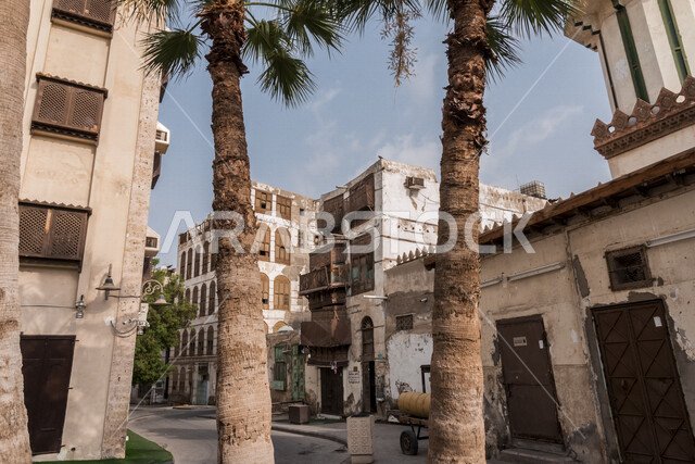 المدينة التاريخية في جدة بتصميم معماري عربي و إسلامي قديم ، بلد التاريخية في مدينة جدة ، أماكن سياحية جذابة في المملكة العربية السعودية