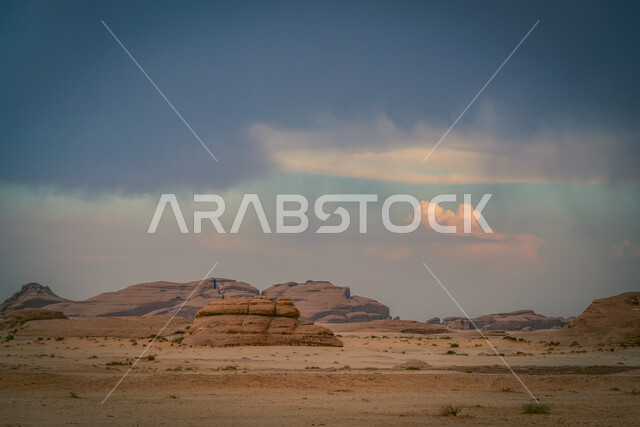  سلسلة الجبال والتكوينات والتشكلات الصخرية في منطقة تبوك، المناطق الصحراوية والكثبان الرملية في البراري، معالم اثرية تاريخية قديمة، اماكن سياحية مشهورة في المملكة العربية السعودية، المحميات الطبيعية الصحراوية