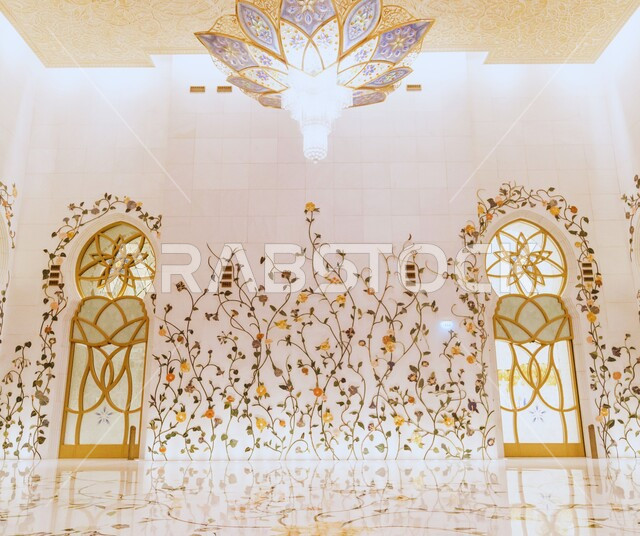 تفاصيل تصميم مسجد الشيخ زايد الكبير من الداخل في مدينة أبو ظبي بدولة الامارات، ديكورات وزخرفة إسلامية، العبادة والتقرب إلى الله، أماكن سياحية في الامارات