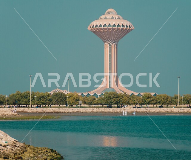 جذب واستقطاب السياح من جميع أنحاء العالم, الأماكن والمعالم السياحية الساحلية المشهورة في المملكة العربية السعودية, برج المياه في مدينة الخبر في الدمام, الفن الهندسي المعماري لبناء الأبراج وناطحات السحاب