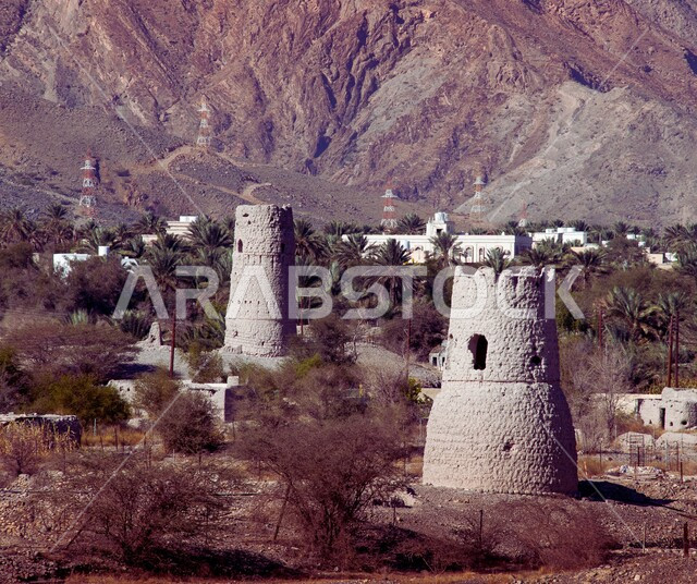 برج الجحيلة في سلطنة عمان، التصميم الهندسي المعماري على الطراز القديم في المناطق الأثريه التاريخيه, المعالم والاماكن السياحيه المشهورة، جذب السياح والزوار للتعرف على تاريخ السلطنة