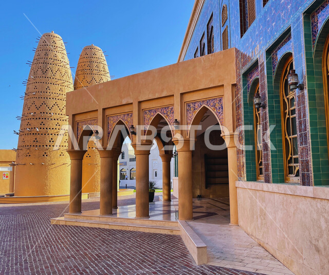 وسائل قديمة لتربية الطيور في قطر، أبراج الحمام الزاجل في الدوحة, الفن الهندسي المعماري للمباني الطينية القديمة, معالم و أماكن اثرية تاريخية سياحية مشهورة