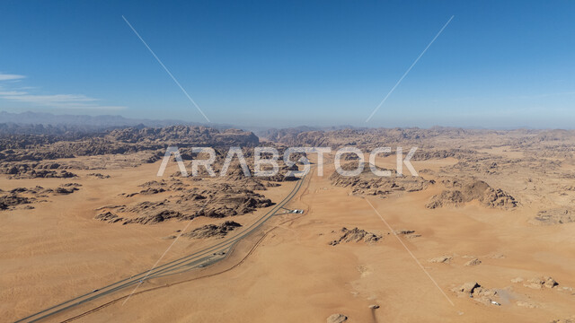  الجبال والتكوينات والتشكلات الصخرية في منطقة تبوك، المناطق الصحراوية والكثبان الرملية في البراري، معالم اثرية تاريخية قديمة، اماكن سياحية مشهورة في المملكة العربية السعودية، المحميات الطبيعية الصحراوية