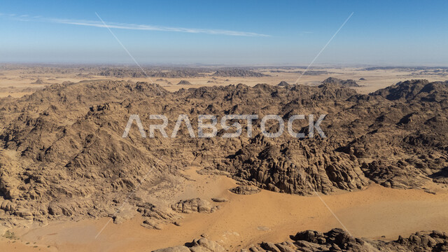  الجبال والتكوينات والتشكلات الصخرية في منطقة تبوك، المناطق الصحراوية والكثبان الرملية في البراري، معالم اثرية تاريخية قديمة، اماكن سياحية مشهورة في المملكة العربية السعودية، المحميات الطبيعية الصحراوية