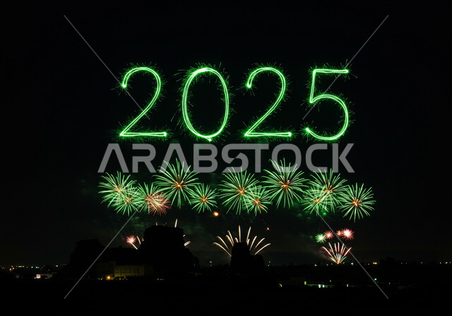 الاستعداد لقدوم العام الجديد, أجواء الاحتفالات السنوية في المملكة, انطلاق المفرقعات والألعاب النارية في سماء السعودية ليلا, الاحتفال بعيد رأس السنة الميلادية 2025, الفعاليات الاحتفالية الترفيهية بالأعياد والمناسبات