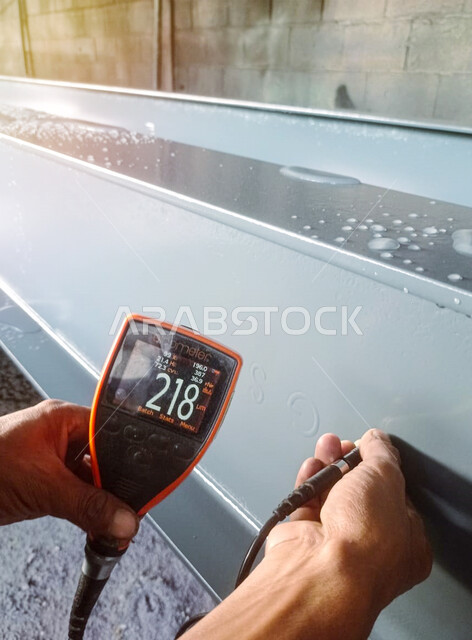 حماية الأسطح المطلية من الرطوبة والحرارة, التأكد والتحقق من متانة ومقاومة الأسطح, تحليل جودة الطلاء باستخدام جهاز قياس الكهرباء الرقمي, مقياس اختبار سمك الدهان على المعادن والجدران, كاشف طبقة مقاومة التآكل