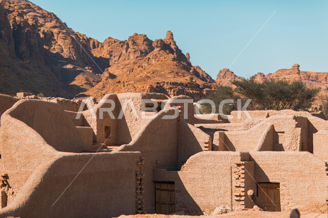 المعالم الأثرية التاريخية القديمة في محافظة العلا، مناطق الجذب السياحي للتعرف على آثار المملكه العربيه السعوديه، الأماكن والمعالم السياحية المشهورة، التضاريس والتشكيلات والتكوينات الصخرية الطبيعية، القمم والمرتفعات الجبلية في المناطق الصحراوية