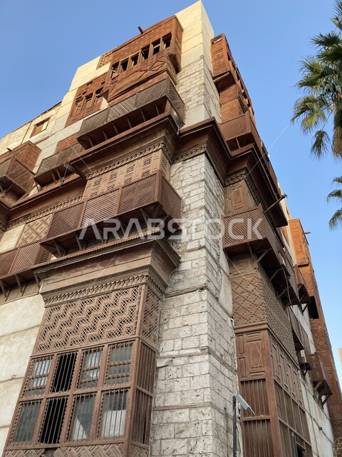 الفن الهندسي المعماري على الطراز العربي القديم، المباني والبيوت الأثرية في البلد التاريخي في جدة, الرواشين القديمه في المدينة التاريخية في المملكة العربية السعودية، أماكن سياحية تراثية شعبية، الحارات والمعالم المشهورة في حي البلد