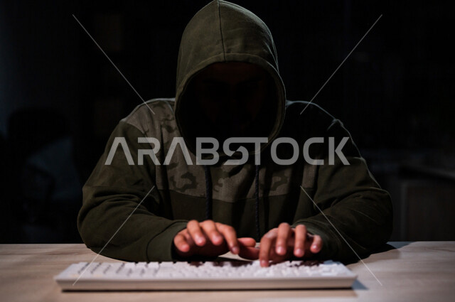 A Saudi Arabian Gulf youth, working in the field of illegal hacking, hacking the protection, security and privacy of users, using the computer for illegal purposes, electronic crimes