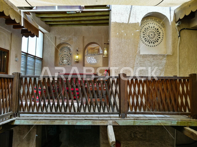 معلم تاريخي أثري في دولة الإمارات العربية المتحدة , متحف دبي الشاعر العقيلي التراثي الأثري , السياحة والسفر .