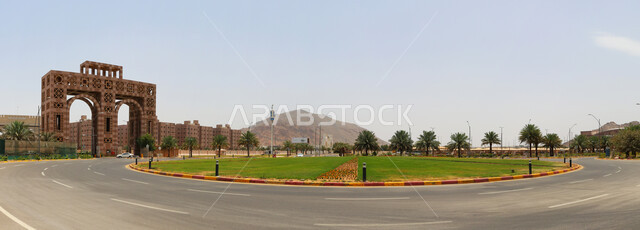 صرح ومعلم ثقافي تعليمي، الفن الهندسي المعماري على الطراز الحديث, صورة بانورامية لمبنى جامعة طيبة في المدينة المنورة, الاهتمام بالتشجير وزراعة النباتات الخضراء، البنية التحتية المتطورة في شوارع المملكة العربية السعودية