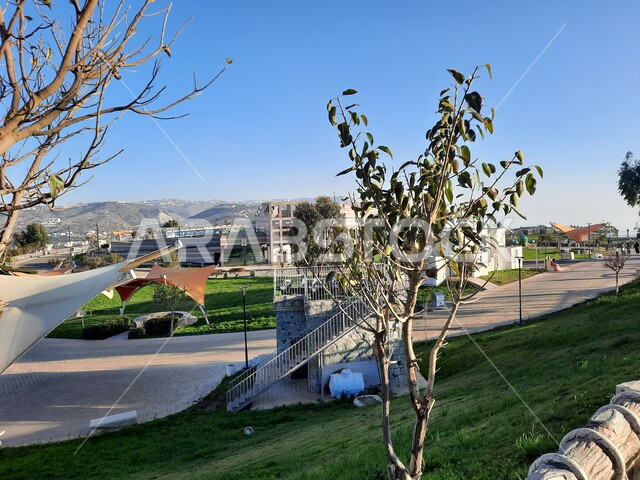 منظر طبيعي متميز في المملكة العربية السعودية، الاهتمام بالتشجير وزراعة النباتات الخضراء في الحدائق والمنتزهات الترفيهية، حديقة الامير حسام في محافظة الباحة، مكان ومعلم سياحي مشهور، الحفاظ على البيئة والتنمية المستدامة