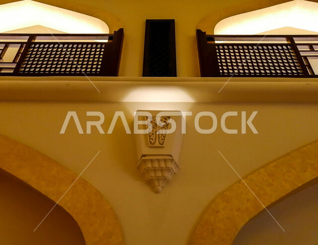 صورة جمالية للتصميم الداخلي لمول دبي ، روعة التصميم الهندسي المعماري للمكان ، معالم سياحية رائعة في الإمارات العربية المتحدة