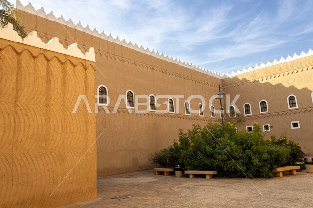 الفن الهندسي المعماري على الطراز الشعبي القديم، مركز الملك عبد العزيز التاريخي في الرياض، المتحف الوطني في عاصمة المملكة العربية السعودية، معلم تراثي وطني, اماكن سياحية ثقافية
