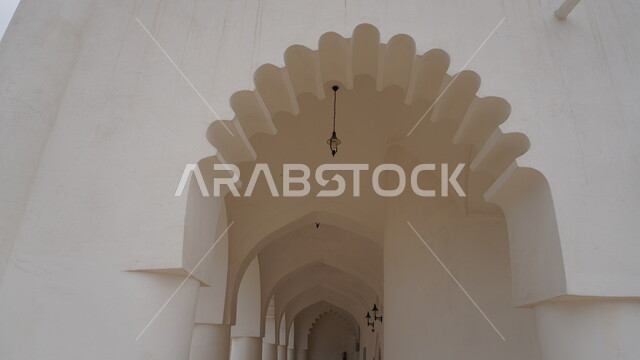  الفن الهندسي المعماري على الطراز التقليدي الأثري في المنطقة الشرقية، قصر إبراهيم التاريخي في محافظة الأحساء في الهفوف، معلم تراثي ديني في المملكة العربية السعودية