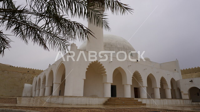  الفن الهندسي المعماري على الطراز التقليدي الأثري في المنطقة الشرقية، قصر إبراهيم التاريخي في محافظة الأحساء في الهفوف، معلم تراثي ديني في المملكة العربية السعودية