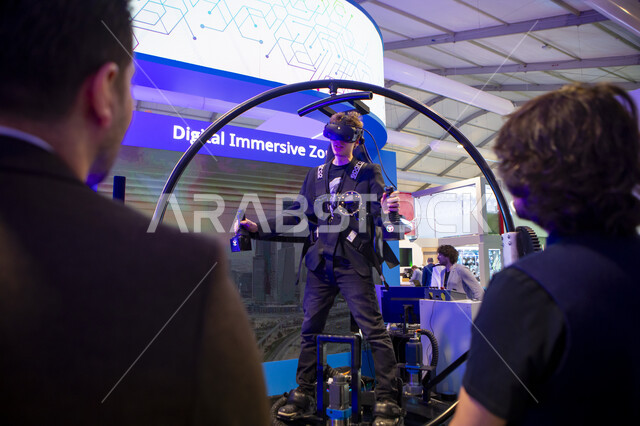 مؤتمر ليب التقني 2025 في مدينة الرياض في المملكة العربية السعودية، استكشاف التقدم التقني والإبتكارات الحديثه في الخليج العربي, نحو افاق جديده لاستكشاف الانترنت والفضاء، منصه عالميه لتقنيات الذكاء الاصطناعي المستقبلية والروبوتات المتطورة