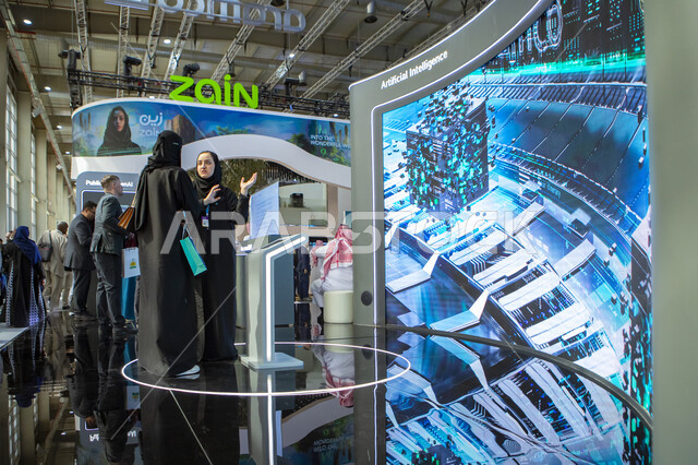 A global platform for future AI technologies and advanced robotics, visitors flocked to the LEAP Tech 2025 conference in Riyadh, Saudi Arabia, experiencing technological progress and modern innovations in the Arabian Gulf, towards new horizons for exploring the internet and space.