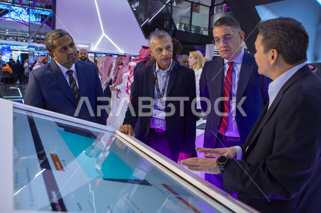 A global platform for future AI technologies and advanced robotics, visitors flocked to the LEAP Tech 2025 conference in Riyadh, Saudi Arabia, experiencing technological progress and modern innovations in the Arabian Gulf, towards new horizons for exploring the internet and space.