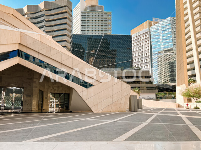 الأبراج والمنشآت المالية في مدينة الرياض، النمو والتطور العمراني في السعودية، الفن الهندسي المعماري للمباني وناطحات السحاب المشهورة في المملكة، ازدهار وتحقيق النهضة الاقتصادية والتجارية، مركز الملك عبد الله المالي (كافد) في النهار