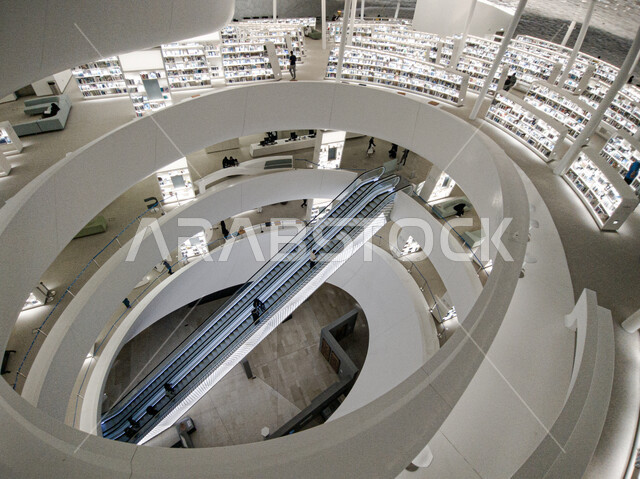 King Abdulaziz World Heritage Center in Dhahran, the interior architecture of the Ithra building, famous tourist attractions, exposure to and openness to the world's different cultures, the cultural and scientific beacon in Saudi Arabia, striving to support the knowledge economy and develop intellectual knowledge