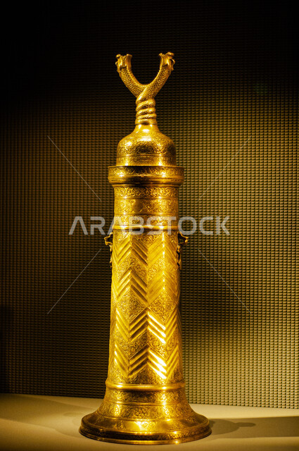  معروضات واثار داخل متحف الإسلامي للفنون في العاصمة القطرية الدوحة, أولى مشاريع متاحف دولة قطر، المؤسسات الرائدة في العالم للفن الإسلامي 