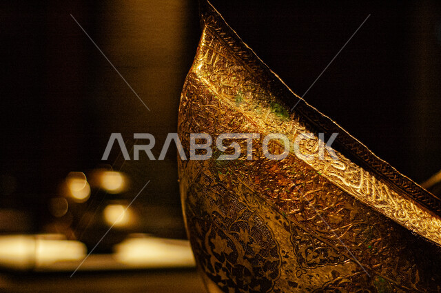  معروضات واثار داخل متحف الإسلامي للفنون في العاصمة القطرية الدوحة, أولى مشاريع متاحف دولة قطر، المؤسسات الرائدة في العالم للفن الإسلامي