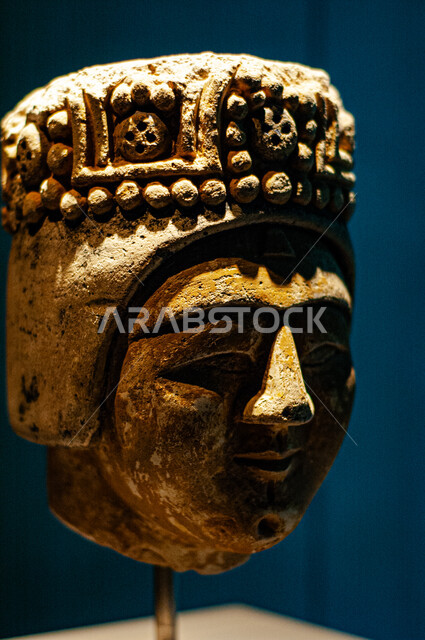  معروضات واثار داخل متحف الإسلامي للفنون في العاصمة القطرية الدوحة, أولى مشاريع متاحف دولة قطر، المؤسسات الرائدة في العالم للفن الإسلامي