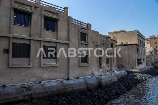 Al Fahidi Fort in the Dubai Museum in the southern part of the Emirate of Dubai, cultural and historical tourism sites, historical buildings in the Bur Dubai area, famous heritage landmarks in the United Arab Emirates