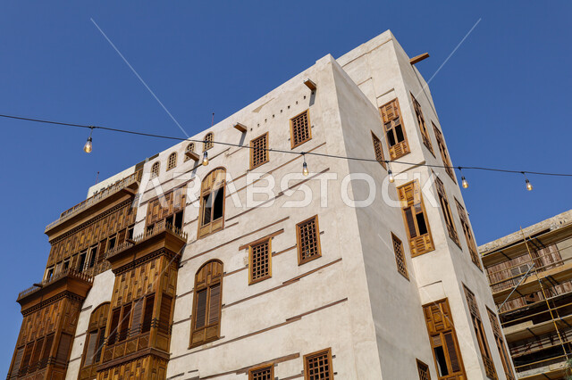 الرواشين القديمه في المدينة التاريخية في جدة، تصميم معماري عربي و إسلامي قديم، البيوت الأثرية في البلد التاريخي في جدة, أماكن سياحية تراثية شعبية في المملكة العربية السعودية، المعالم التاريخية في حي البلد