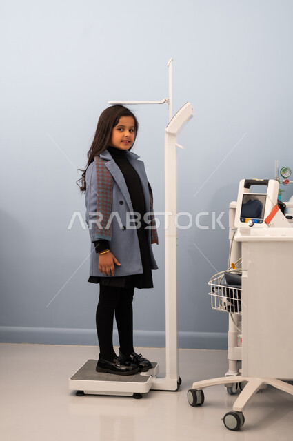 A Saudi Arabian Gulf girl with a full body who suffers from obesity ...