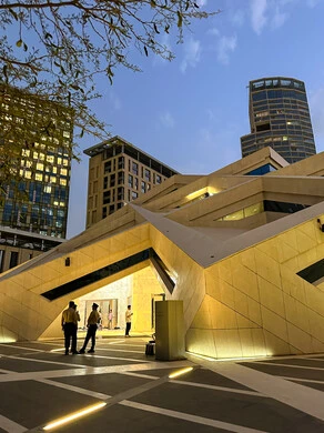 King Abdullah Financial District (KAFD), the towers and financial facilities in Riyadh, urban development and growth in Saudi Arabia, the architectural art of the famous buildings and skyscrapers in the Kingdom, the prosperity and realization of economic and commercial renaissance