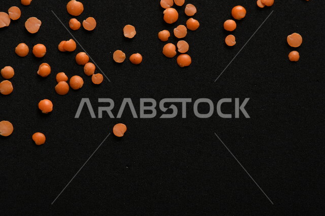 حبوب العدس الاحمر ,بذور العدس النباتي الجاف, بذور صحيه, بروتين مفيد