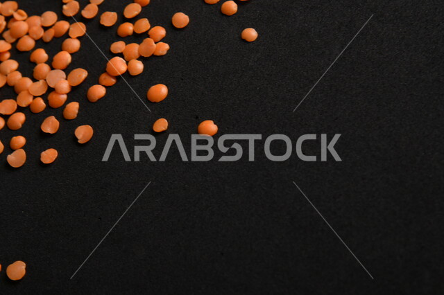 حبوب العدس الاحمر ,بذور العدس النباتي الجاف, بذور صحيه, بروتين مفيد