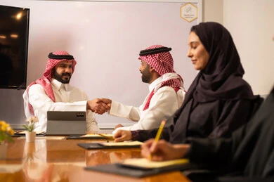 Agreement and acceptance between companies, signing contracts for new projects, developing work and solving problems, welcoming new employees, integrating modern technology with work, studying and analyzing new projects, exchanging experiences and ideas, workshops and training, holding a meeting for a team of Saudi Gulf Arab employees at the company's headquarters.