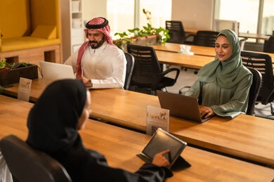 175742414266HIQF9eUd