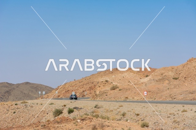 التكوينات والتشكيلات الصخرية في المملكة العربية السعودية ، التضاريس والتكوينات الصخريه في الصحاري ,الاستمتاع بالمناظر الطبيعية الجبلية الصحراوية