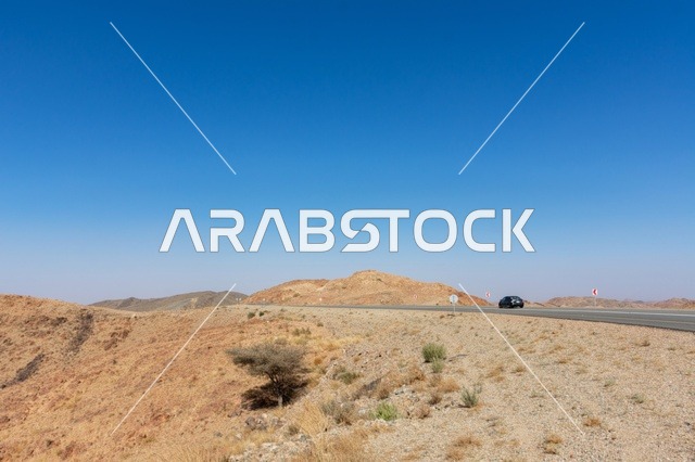 التكوينات والتشكيلات الصخرية في المملكة العربية السعودية ،الاستمتاع بالمناظر الطبيعية الجبلية الصحراوية ،   التضاريس والتكوينات الصخريه في الصحاري