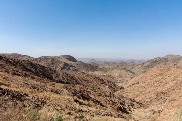 التضاريس والتكوينات الصخريه في الصحاري، التكوينات والتشكيلات الصخرية في المملكة العربية السعودية ،الاستمتاع بالمناظر الطبيعية الجبلية الصحراوية