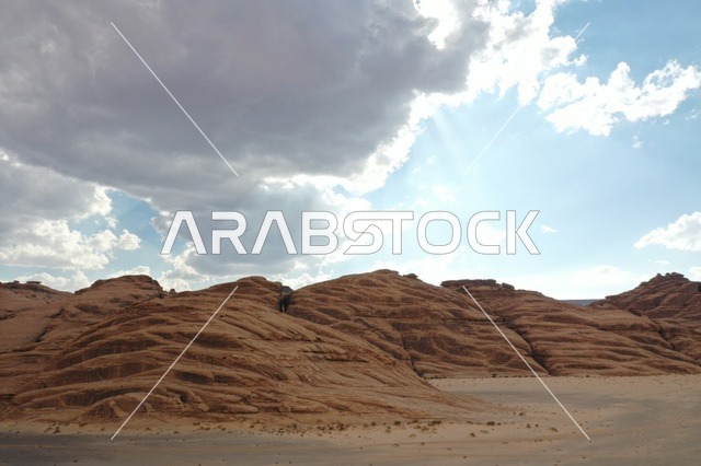 حضارة العلا العربية الإسلامية القديمة ، الجمال التاريخي لقرية العلا التراثية بمدينة العلا غرب المملكة العربية السعودية ، أماكن سياحية بالسعودية ، معالم تاريخية وأثرية قديمة في بلدة العلا القديمة ، مباني طينية قديمة ،محافظة العلا بالسعودية