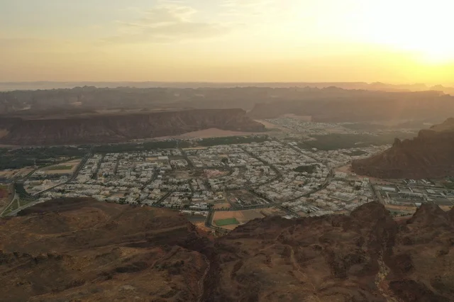 The historical beauty of the heritage village of Al-Ula in the city of Al-Ula, west of the Kingdom of Saudi Arabia, tourist attractions in Saudi Arabia, ancient historical and archaeological landmarks in the old town of Al-Ula, ancient mud buildings, the ancient Arab Islamic civilization of Al-Ula, Al-Ula Governorate in Saudi Arabia. The historical beauty of the heritage village of Al-Ula in the city of Al-Ula, west of the Kingdom of Saudi Arabia, tourist attractions in Saudi Arabia, ancient historical and archaeological landmarks in the old town of Al-Ula, ancient mud buildings, the ancient Arab Islamic civilization of Al-Ula, Al-Ula Governorate in Saudi Arabia.