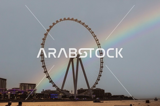 العجلة الدوارة على شاطئ جي بي ار في امارة دبي، المعالم السياحية في الامارات العربية المتحدة، اماكن جذب واستقطاب السياح، الفنادق والمنتجعات الفاخرة المطلة على ساحل الخليج العربي