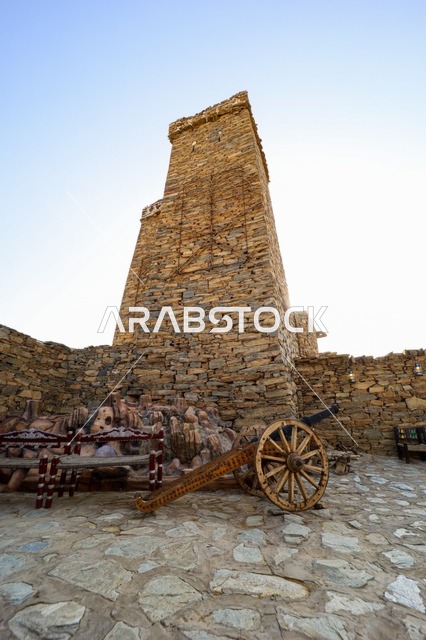 Famous cultural heritage landmarks and sites, the Al-Ludd Heritage Museum in the Al-Baha region, architectural engineering art in the old style of museums, tourist attractions and destinations in Saudi Arabia, historical forts and castles, stone buildings and constructed facilities.