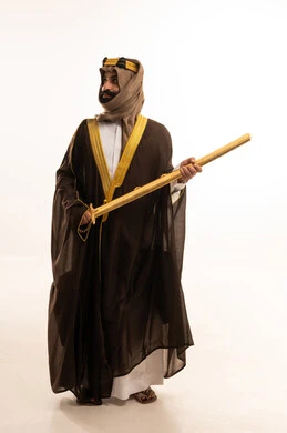 The anniversary of the establishment of the first Saudi state is on February 22, the commemoration of Saudi National Day is on September 23, a portrait of an Arab Saudi Gulf man wearing a bisht, ghutrah, and agal on the founding day holding a sword in his hand, the day we began 1727 AD. The anniversary of the establishment of the first Saudi state is on February 22, the commemoration of Saudi National Day is on September 23, a portrait of an Arab Saudi Gulf man wearing a bisht, ghutrah, and agal on the founding day holding a sword in his hand, the day we began 1727 AD.