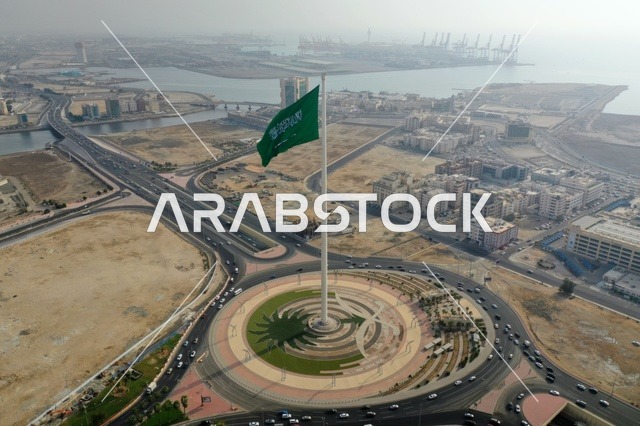 حركة المرور في شوارع وطرقات العاصمة في النهار، دوار السارية فى جدة ، معالم الرياض المشهورة،  تقاطع طريق الملك عبد لله