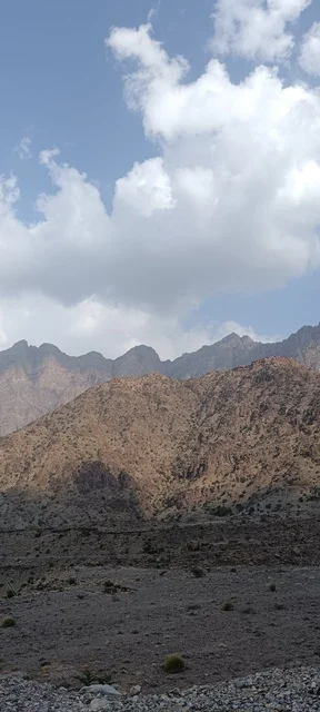 معالم سياحية مشهورة ، قرية وكان فى سلطنة عمان ، مباني أثرية قديمة