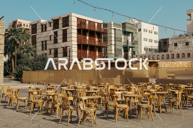 كراسي تراثية من الطراز القديم، المعالم التاريخية في حي البلد، أماكن سياحية تراثية شعبية في المملكة العربية السعودية، الرواشين القديمه في المدينة التاريخية في جدة،  تصميم معماري عربي و إسلامي قديم، البيوت الأثرية في البلد التاريخي في جدة، مناطق جذب واستقطاب السياح