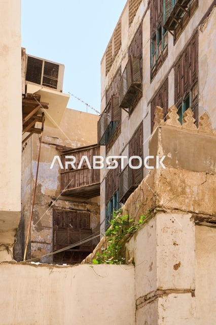 في جدة الرواشين القديمه في المدينة التاريخية، تصميم معماري عربي و إسلامي قديم، البيوت الأثرية في البلد التاريخي في جدة, أماكن سياحية تراثية شعبية في المملكة العربية السعودية، المعالم التاريخية في حي البلد، مناطق جذب واستقطاب السياح