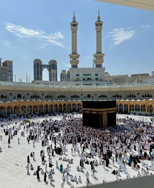 Visiting the Sacred House of God in Mecca, places and holy Islamic religious landmarks in the Kingdom of Saudi Arabia, a destination for Muslims from around the world, pilgrims and Umrah performers circumambulate the Holy Kaaba in the Sacred Mosque, performing the rituals of Hajj and Umrah.